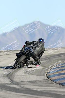 media/Jan-10-2026-Race Pace (Sat) [[3e4fee349c]]/2-Verified/Session 4 (Turn 12 Backside)/